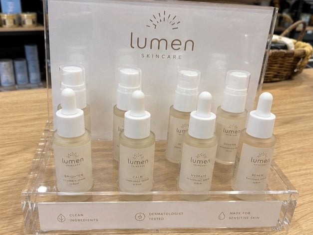 Acrylic Countertop Displays