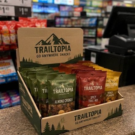 Customized countertop displays for convenience and grocery